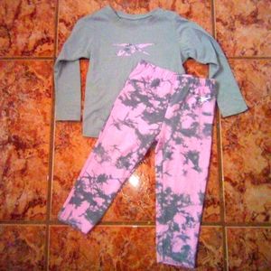 *Donating Soon* Reebok matching set